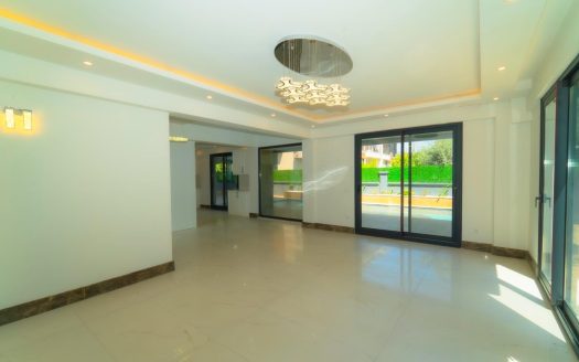 EXCLUSIVE 6-BEDROOM PRIVATE VILLA IN FETHIYE – AKARCA